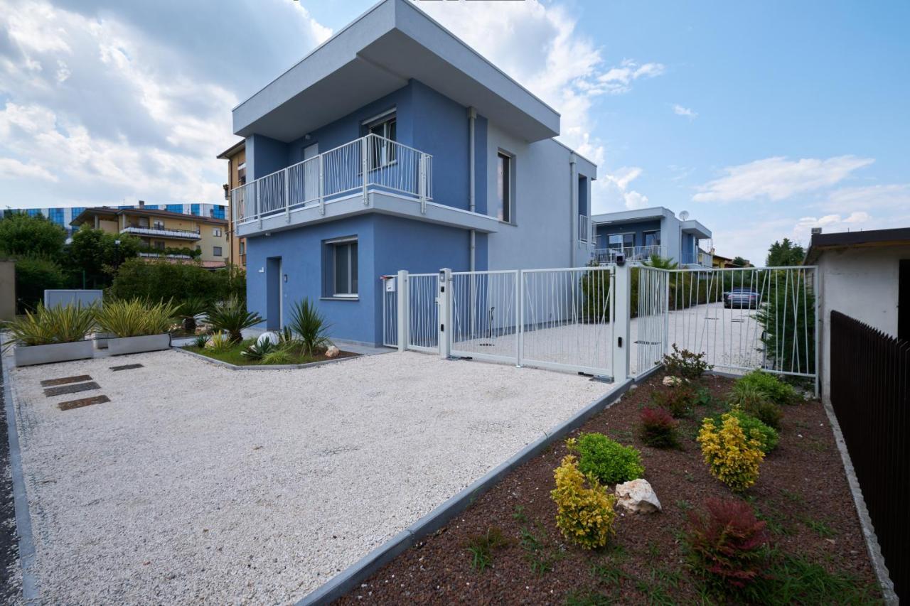 Villa Karolina ديسينسانو ديل غاردا المظهر الخارجي الصورة